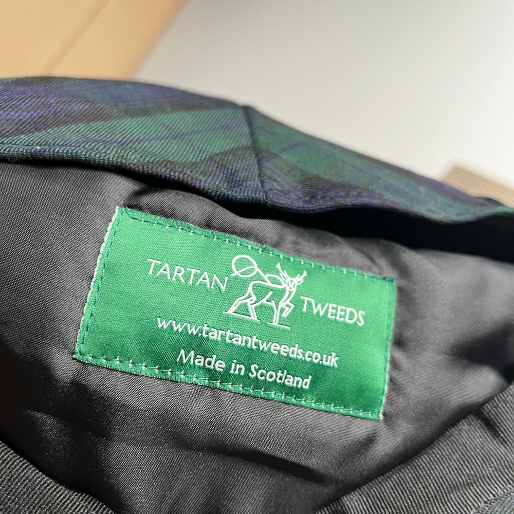 Tartan Tweeds Black Watch Plaid Flat Cap Made in Scotland Green Navy Large 7 1/4 - Picture 3 of 6